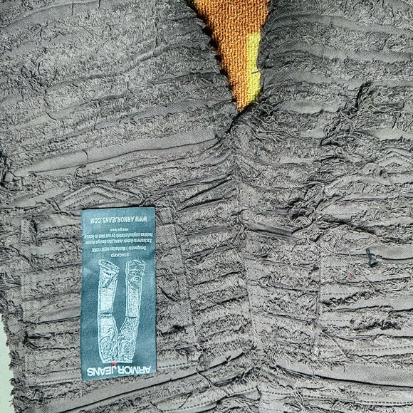 Armor Jeans - Picture 5 of 5